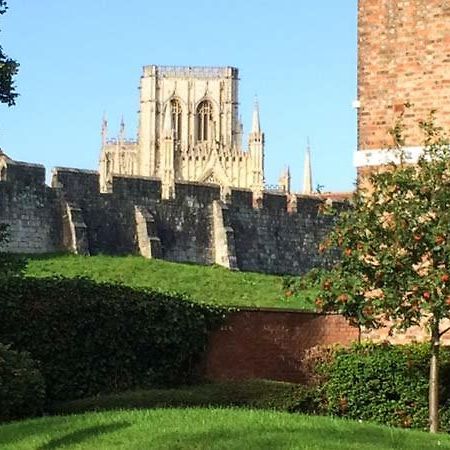The Feversham York Extérieur photo